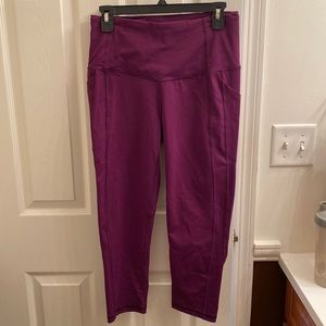 VS Ultra High Waisted Knockout Capri